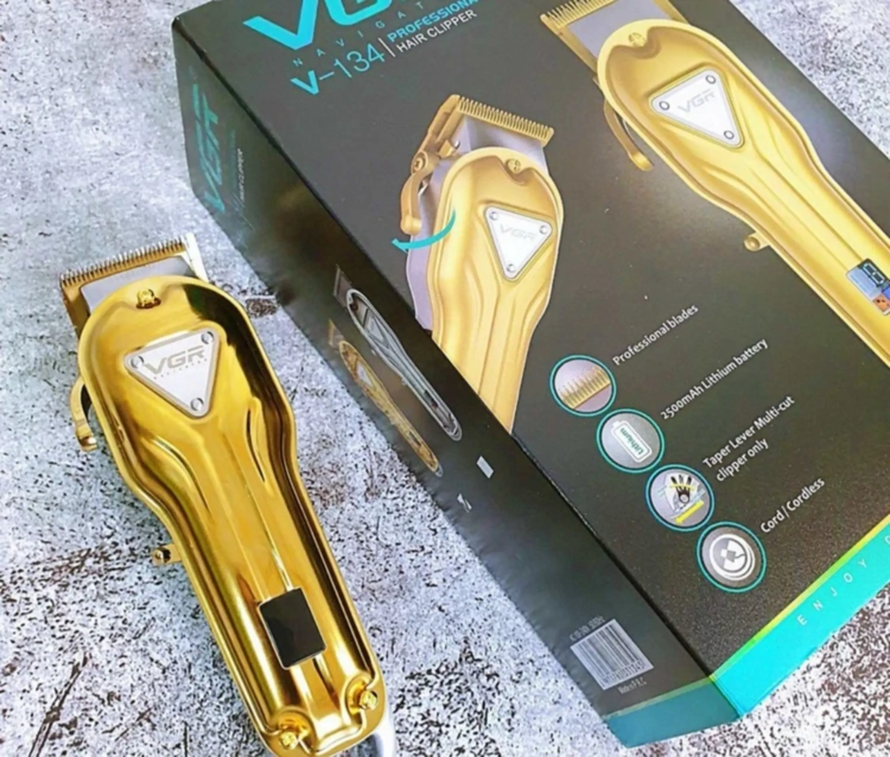 ماشین اصلاح وی جی آر مدل V-134 با تکنولوژی برش مستقیم